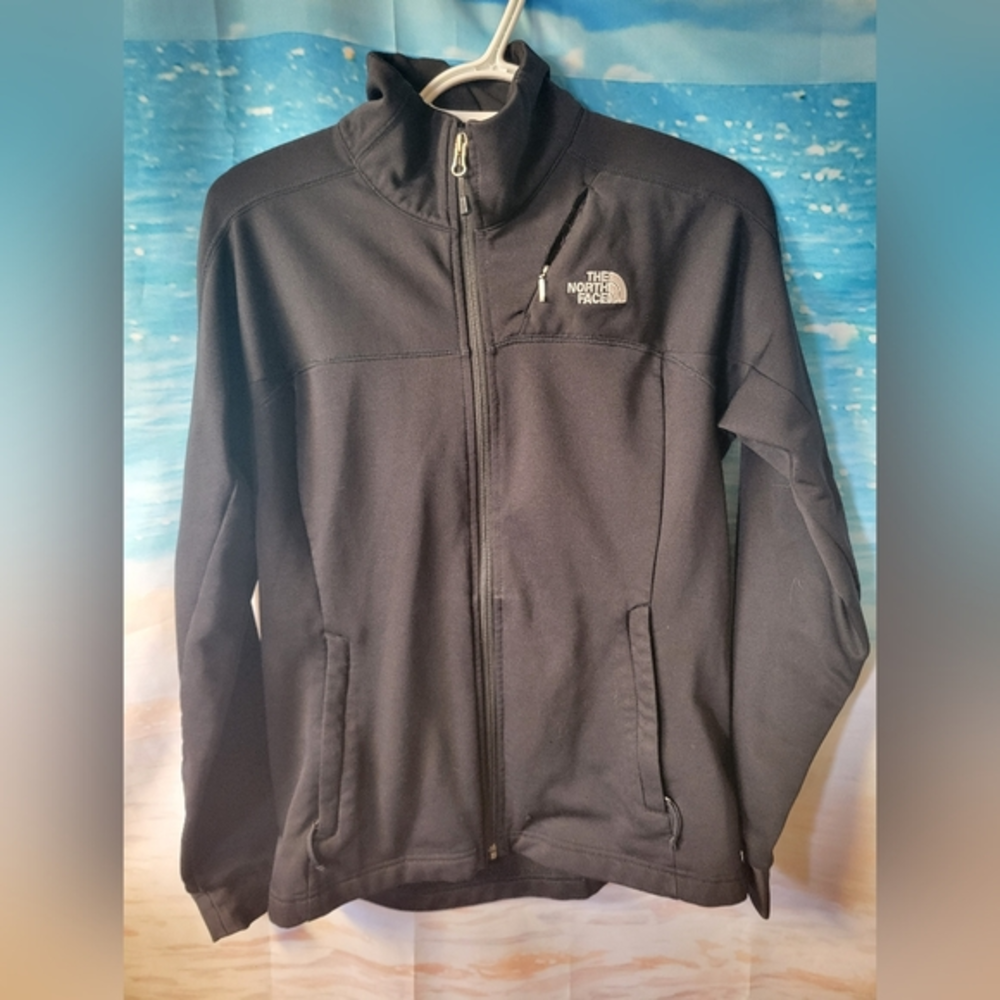 The North Face Women's Size Medium full Zip Black Jacket